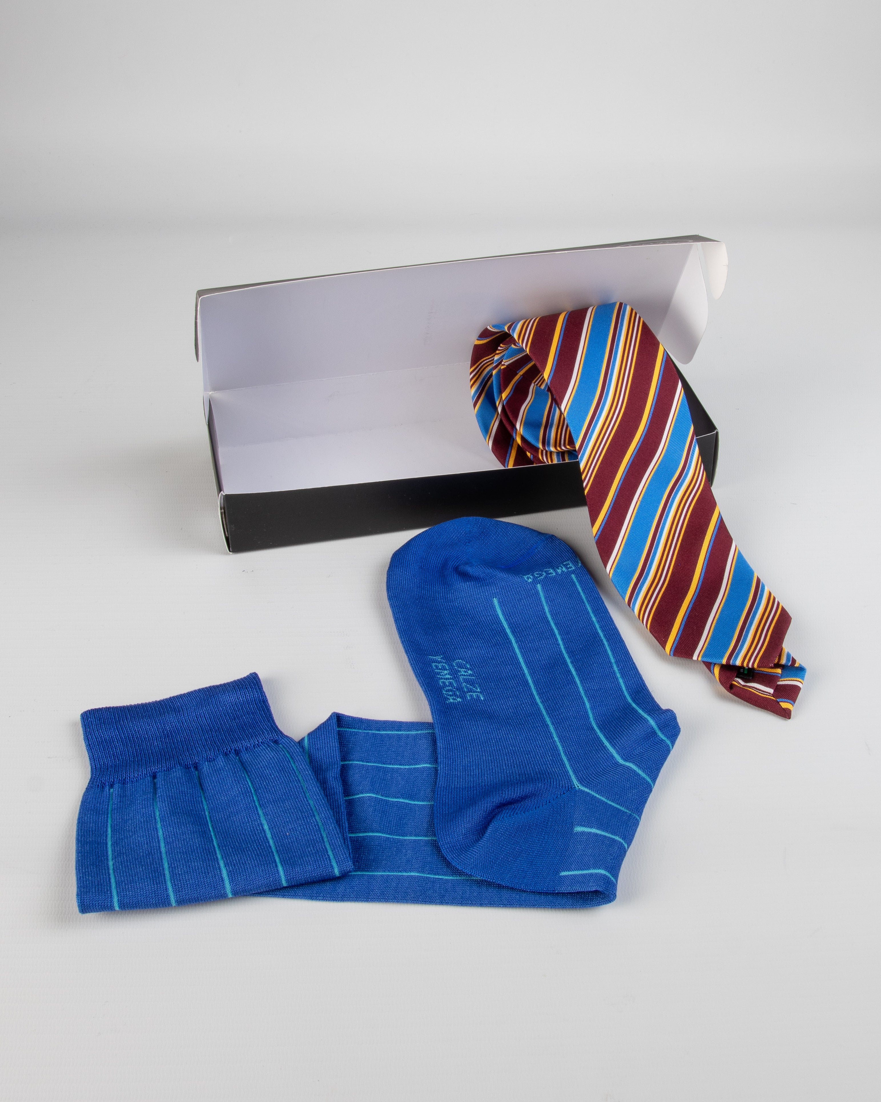 Box da Uomo Calza costina larga e Cravatta